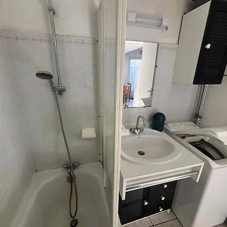 Casa de Férias Maisonnette 4 Pers, Piscine, Proche - Fr-1-194-427